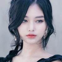 Giản Y Na [Rina]
