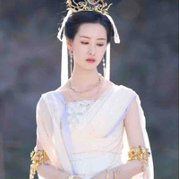 Thiên Hoan - thánh nữ tộc Đằng Xà 