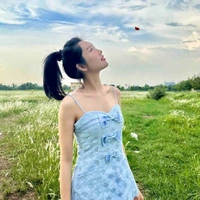 Thuý Ngân ( Ngân )