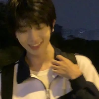 ᕦTran Bach Duongᕤ─①⑦─ra vẻ