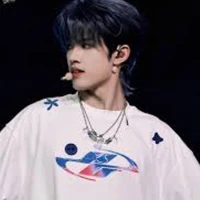 Trương  Cực