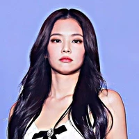 Jennie " Y"