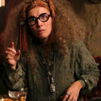 Giáo sư Trelawny