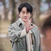 Han Jun Woo