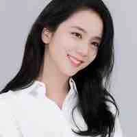 Jisoo ( cô)
