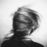 Nhân vật bí ẩn