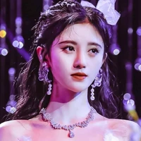 Cúc Tịnh Y_laura