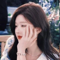 Triệu Lộ Tư