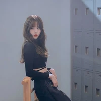 Jisoo-cô