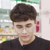 Lập ( con nhà họ Huỳnh )