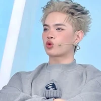 Bé Kiều iu