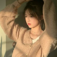 Kha Linh Nhiên_cô