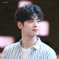 𝐂𝐇𝐀 𝐄𝐔𝐍𝐖𝐎𝐎