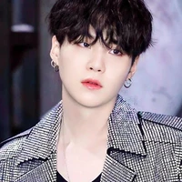 Min Yoongi - Suga