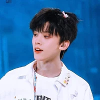 Tả Hàng  (  cậu )