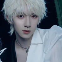 Hạ Tuấn Lâm - Cậu ta