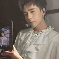 Quang Hùng