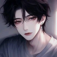 Kỷ Triệu Phong-em trai cô
