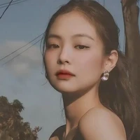 Kim Jennie ( Jen )