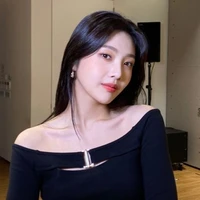 Park Sooyoung 26T /Chị 2 CY/