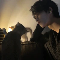 Tôn Hoàng Sư Tử|Leostu