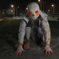 707