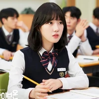 Ji So Hyun - hội phó