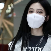 Viên Nhất Kỳ team nàng