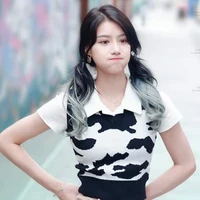 Chu Di Hân team cô