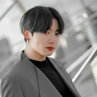 Jeon JungKook ( cậu )