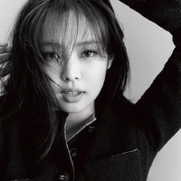 Kim Jennie ( Em )