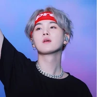 Suga(CẬU)
