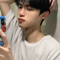 Nguyễn Vũ Huy Hoàng 