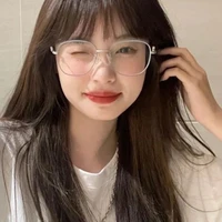 Tần Ái Linh__em gái Minh Triết