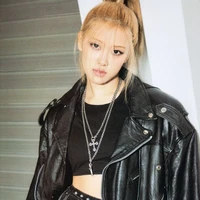 Park Chaeyoung [ Nàng ]