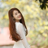 Nhã Phương ( mẹ nàng)