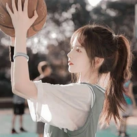Huyền Bảo Ngân_Ema_ nữ 9