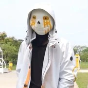 707