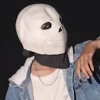 Sans dép hồng
