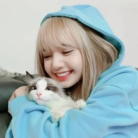 Lalisa Manobal[Lúc Nhỏ]