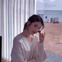 Lee Ji-eun ( IU )