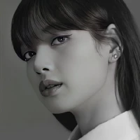 Lalisa Manobal/cô