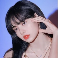 LALISA MANOBAN(cô)