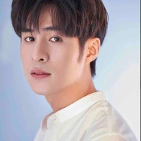 Otis(bạn thân Nhậm)