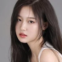 Won Y/N - lyly- em út (cô)