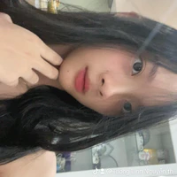 😴