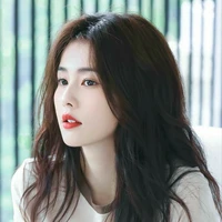 Linh Nhã Hân_mie