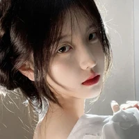 Dư Hạ Băng_bạn thân cô