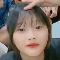 T.Ngân
