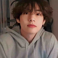 𝙆𝙞𝙢 𝙏𝙖𝙚𝙝𝙮𝙪𝙣𝙜